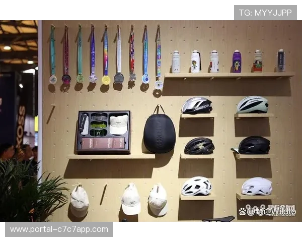 赛事周边产品热销，限定款骑行装备受收藏者青睐